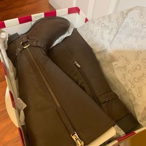 Gorgeous boots 👢 brand new